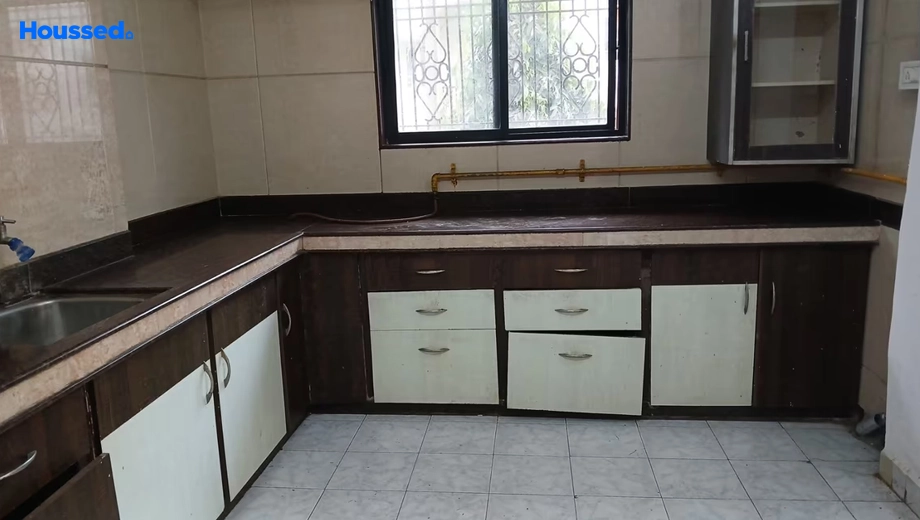 Project Image of 1 BHK Semi-Furnished Flat for Rent in Shivam Apartment, Adajan - Image 159650