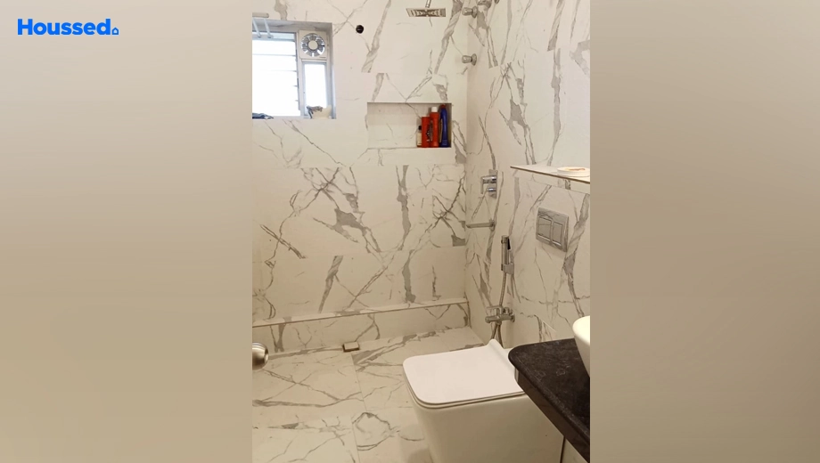 Project Image of 2 BHK Penthouse for Resale in Dhakuria - Image 160042