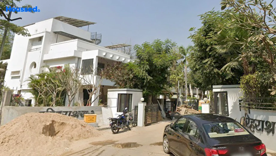 Project Image of 6 BHK House/Villa for Resale in Hariharashray Bungalows, Thaltej - Image 159771