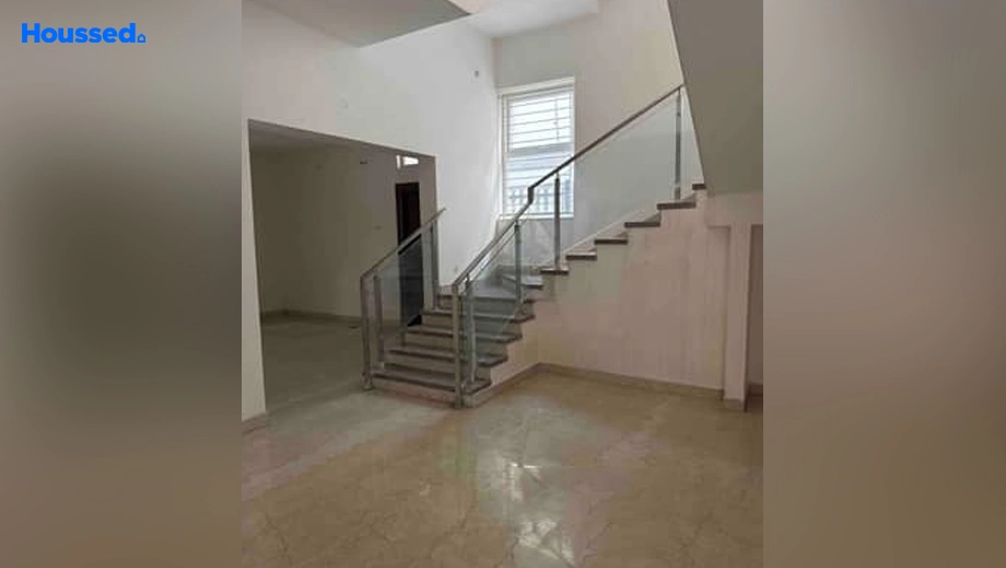 Project Image of 5 BHK House/Villa for Resale in SMR Vinay Casa Carino, Bandlaguda Jagir - Image 159991