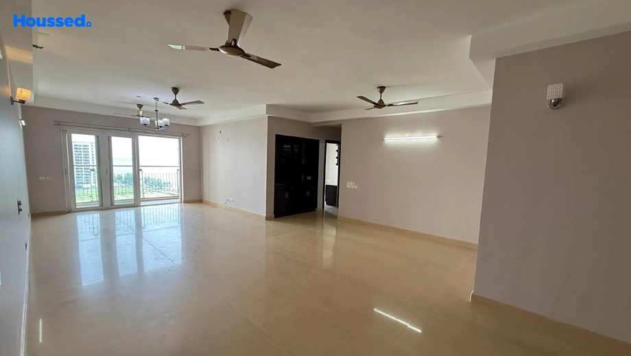 Project Image of 3 BHK Flat for Resale in Prestige Neptunes Courtyard, Marine Drive - Image 160755