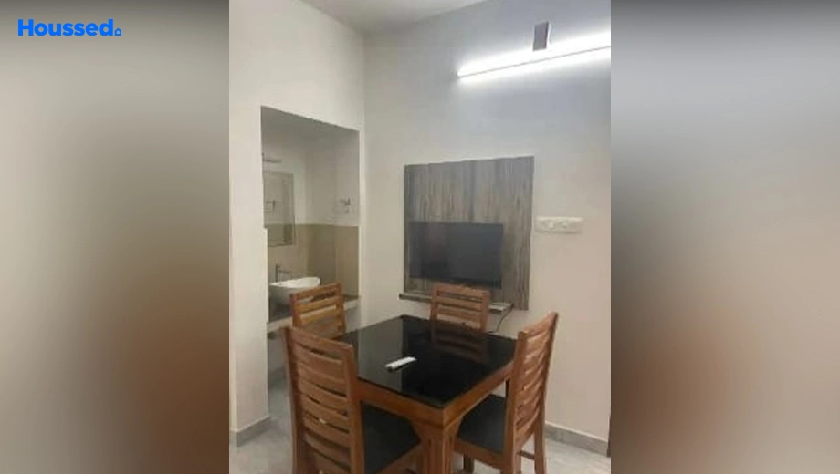 Project Image of 2 BHK Flat for Resale in Chembumukku - Image 160976