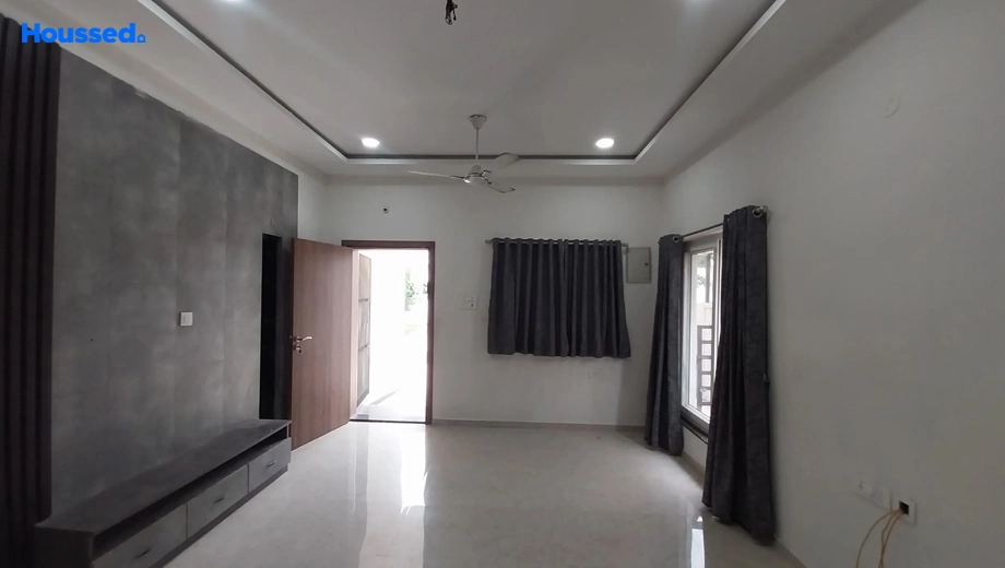Project Image of 4 BHK House/Villa for Resale in Rudhra Royal Village, Pragathi Nagar - Image 161791