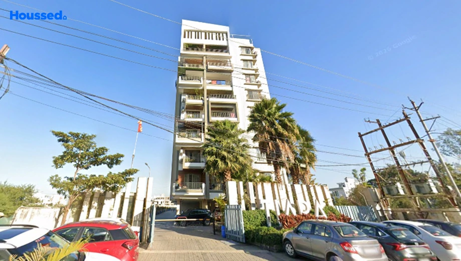 Project Image of 4 BHK Flat for Resale in R.C. Tiara Residence, Bicholi Hapsi - Image 161994