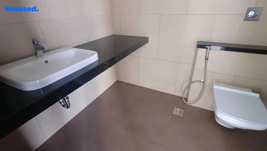 Project Image of 4 BHK Flat for Resale in Sobha Marina One, Marine Drive - Image 163331