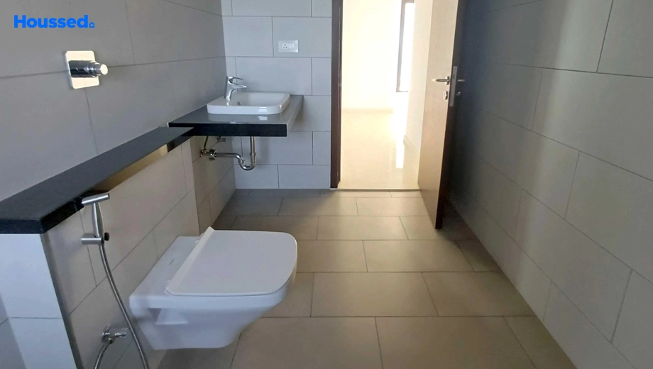 Project Image of 3 BHK Flat for Resale in Sobha Marina One, Marine Drive - Image 163347