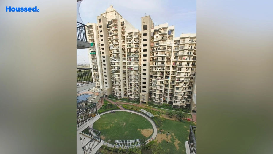 Project Image of 2.5 BHK Semi-Furnished Flat for Rent in Gulshan Botnia, Sector 144 - Image 163641