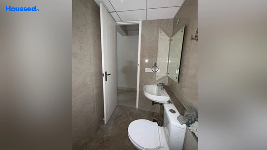 Project Image of 3 BHK Semi-Furnished Flat for Rent in Eldeco Live By The Green, Sector 150 - Image 164282