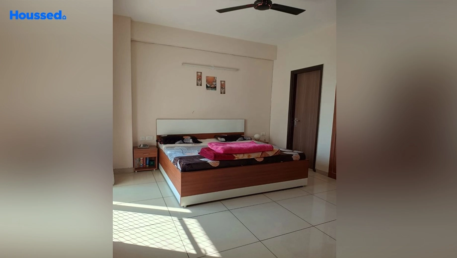 Project Image of 3 BHK Semi-Furnished Flat for Rent in Gulshan Botnia, Sector 144 - Image 163841