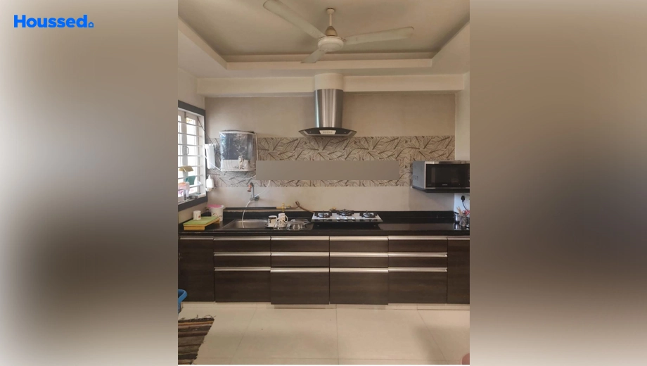 Project Image of 3 BHK Furnished Flat for Rent in Parasmani Apartment, Thaltej - Image 169032