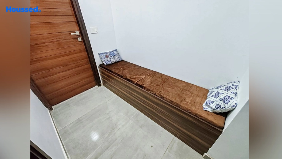 Project Image of 2 BHK Semi-Furnished Flat for Rent in Ace Parkway, Sector 150 - Image 164000