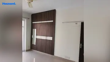 Project Image of 4.5 BHK Flat for Resale in Amrapali Platinum Sector 119, Noida - Image 164379