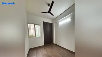 Project Image of 2 BHK Flat for Resale in Paras Seasons Sector 168, Noida - Image 165208