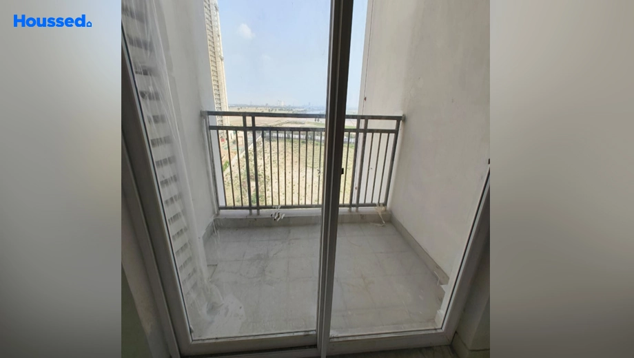 Project Image of 2 BHK Flat for Resale in Live By The Greens, Sector 150 - Image 164735