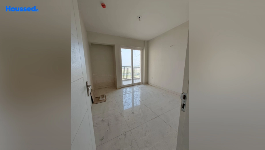 Project Image of 2 BHK Flat for Resale in Live By The Greens, Sector 150 - Image 164730