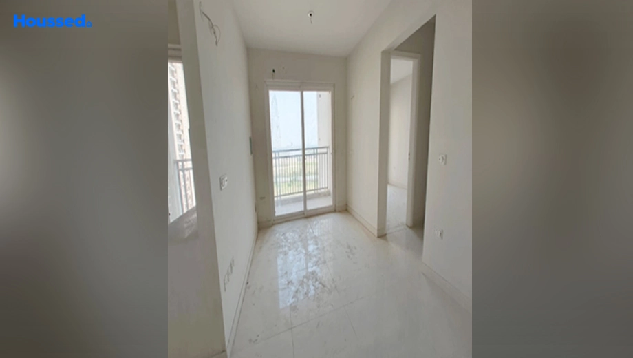 Project Image of 2 BHK Flat for Resale in Live By The Greens, Sector 150 - Image 165200