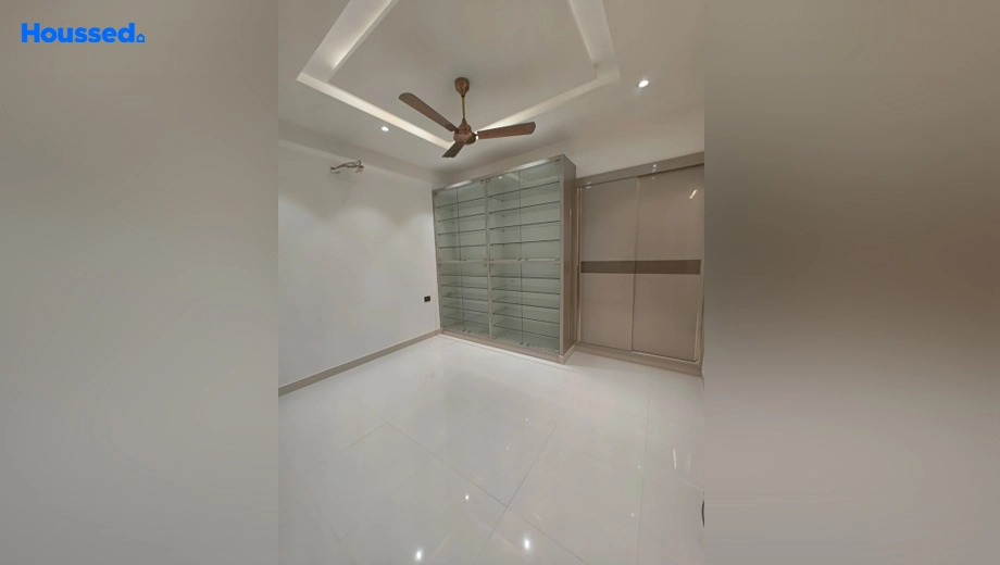 Project Image of 3.5 BHK Flat for Resale in ACE Golfshire, Sector 150 - Image 164896
