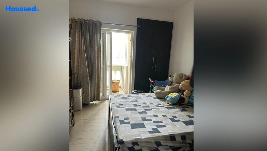 Project Image of 3.5 BHK Flat for Resale in Nimbus The Hyde Park, Sector 78 - Image 165160