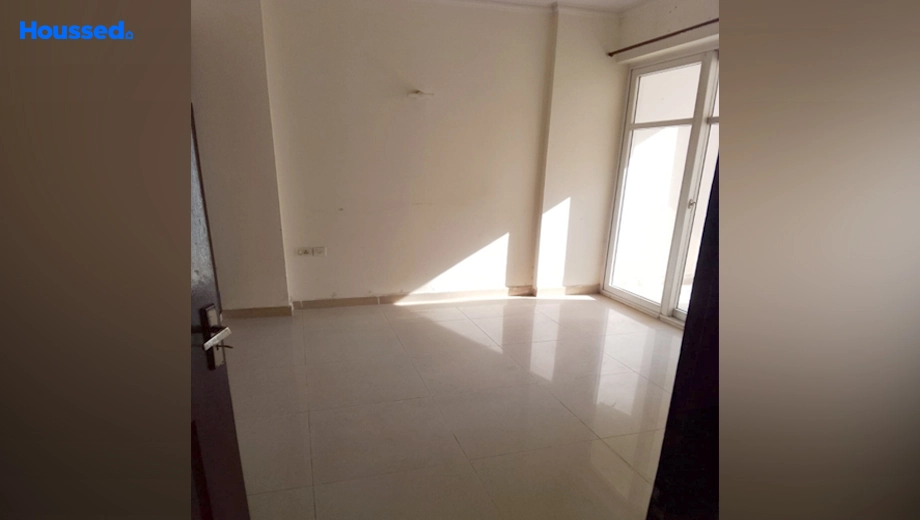 Project Image of 2.5 BHK Flat for Resale in Amrapali Princely Estate, Sector 76 - Image 165474