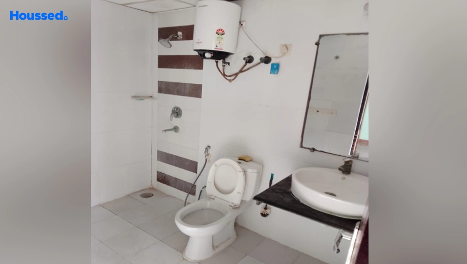 Project Image of 2.5 BHK Flat for Resale in Amrapali Princely Estate, Sector 76 - Image 165473