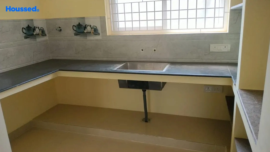 Project Image of 2 BHK Flat for Resale in Vadapalani - Image 165532