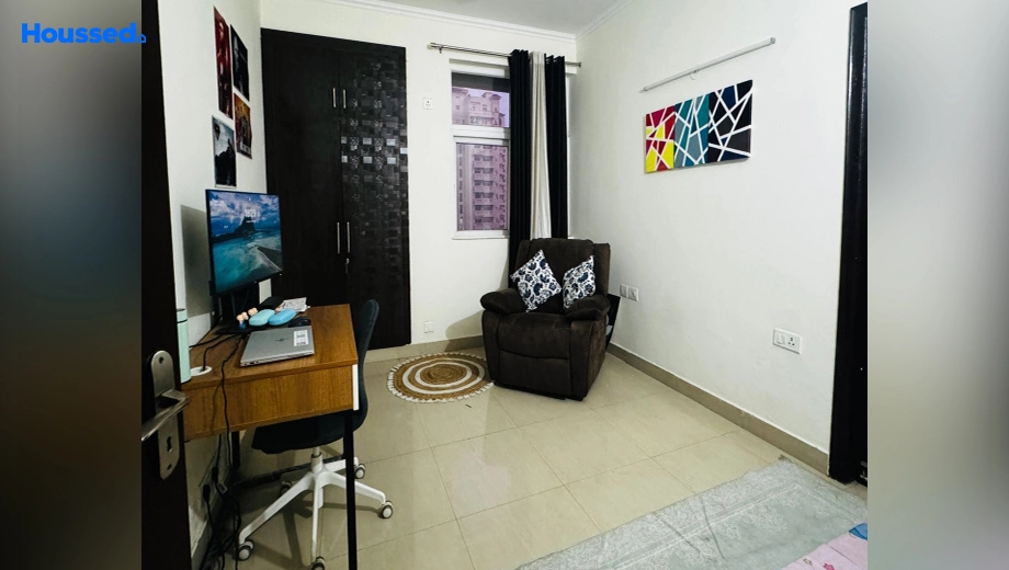 Project Image of 3 BHK Flat for Resale in Amrapali Silicon City, Sector 76 - Image 165679
