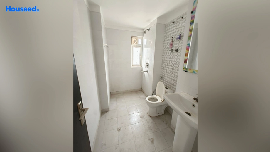 Project Image of 4.5 BHK Flat for Resale in Gulshan Vivante, Sector 137 - Image 165912