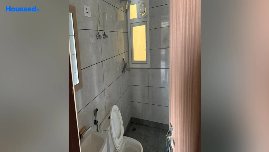 Project Image of 3 BHK Flat for Resale in Gulshan Botnia, Sector 144 - Image 166069