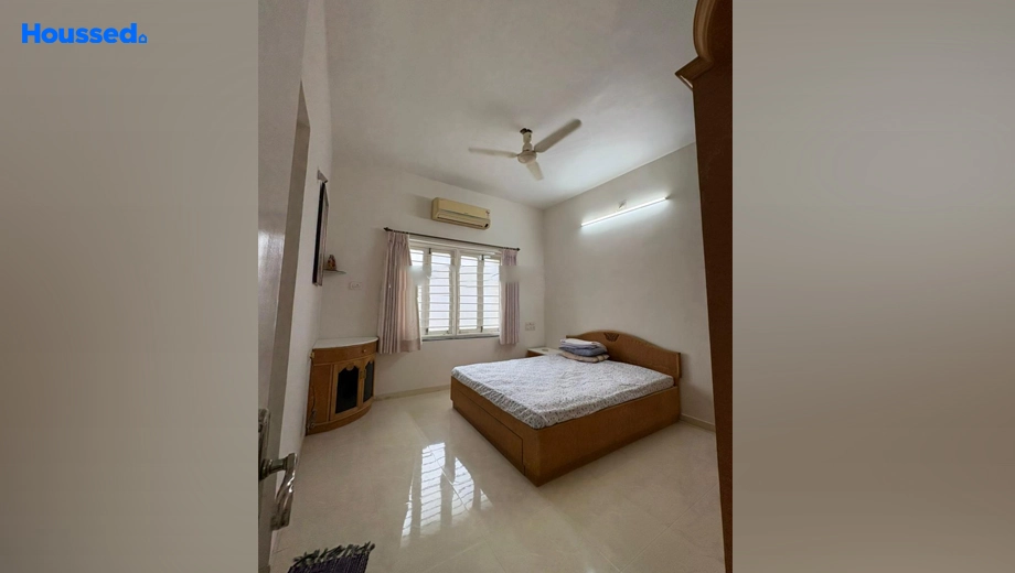 Project Image of 4 BHK House/Villa for Resale in Saptak Bunglows, Thaltej - Image 166095
