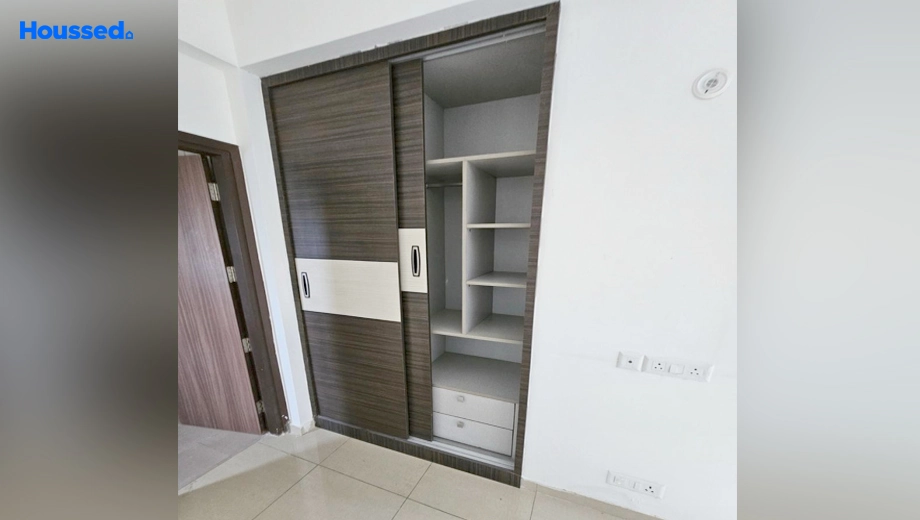 Project Image of 3 BHK Flat for Resale in Gulshan Botnia, Sector 144 - Image 166121