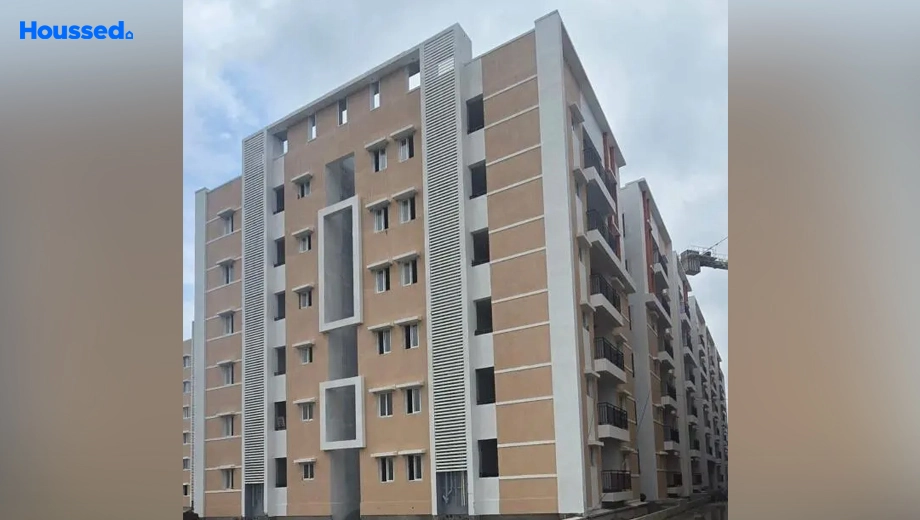 Project Image of 2 BHK Flat for Resale in Ramky One Krystal, Sheela Nagar - Image 166385