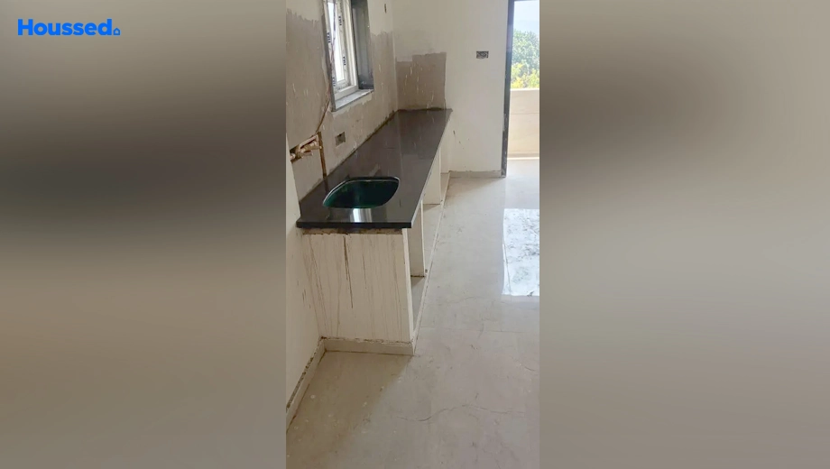 Project Image of 4 BHK Flat for Resale in Vasaiki luxury, Seethammadhara - Image 166453