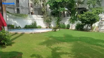 Project Image of 5 BHK House/Villa for Resale in Royal Crescent Bungalow, Thaltej, Ahmedabad - Image 166649