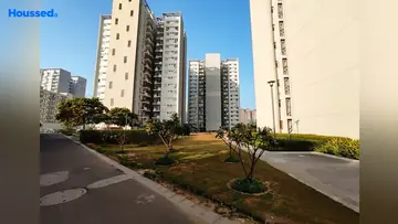 Project Image of 3 BHK Flat for Resale in Vatika The Seven Lamps Sector 82, Gurgaon - Image 166771