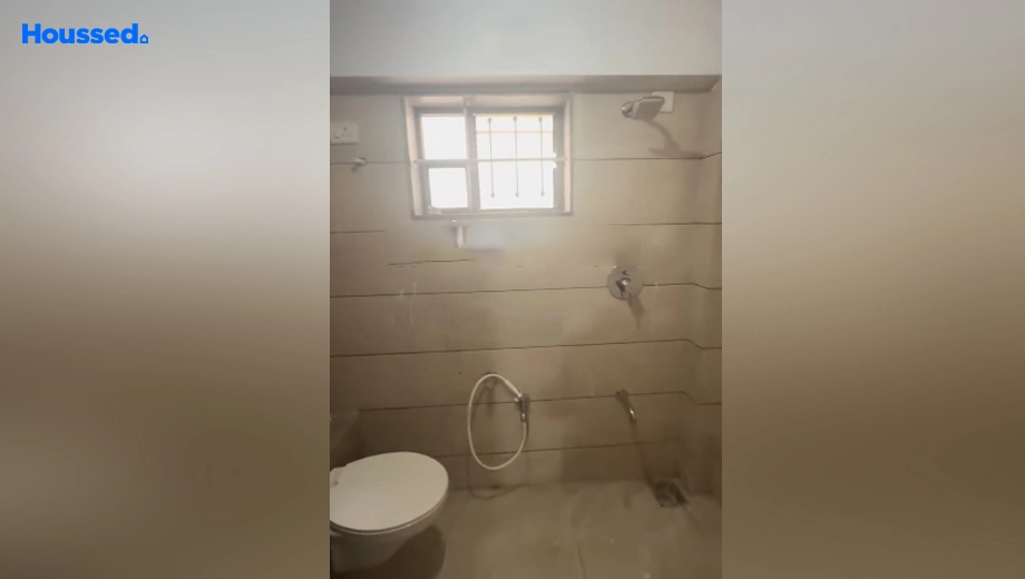 Project Image of 3 BHK House/Villa for Resale in Royal Villa, Makarpura - Image 166908