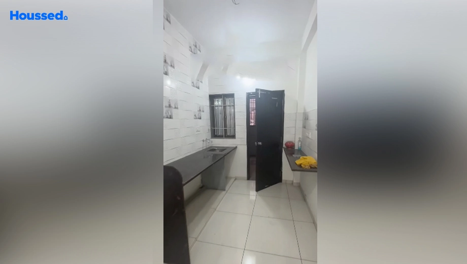 Project Image of 3 BHK House/Villa for Resale in Royal Villa, Makarpura - Image 166909