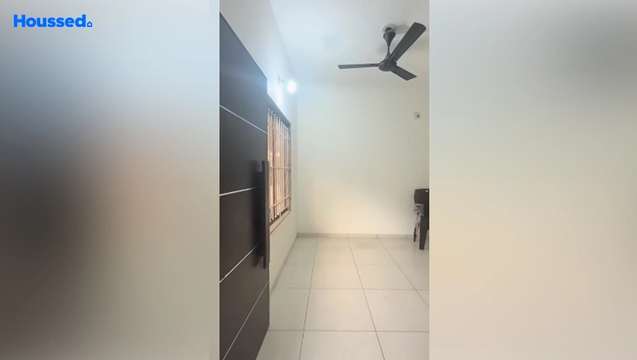 Project Image of 3 BHK House/Villa for Resale in Royal Villa, Makarpura - Image 166902