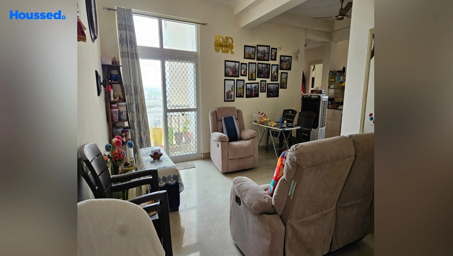 Project Image of 3 BHK Flat for Resale in Amrapali Zodiac, Sector 120 - Image 166986