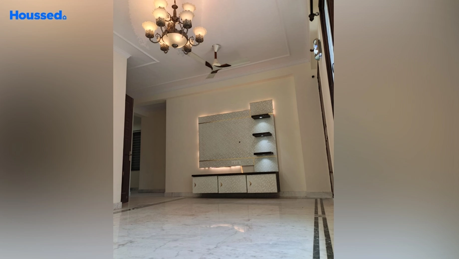 Project Image of 3 BHK Semi-Furnished Flat for Rent in Neb Sarai - Image 167030