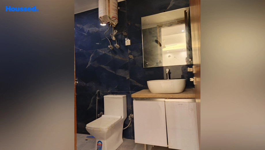 Project Image of 2 BHK Flat for Resale in Neb Sarai - Image 167076