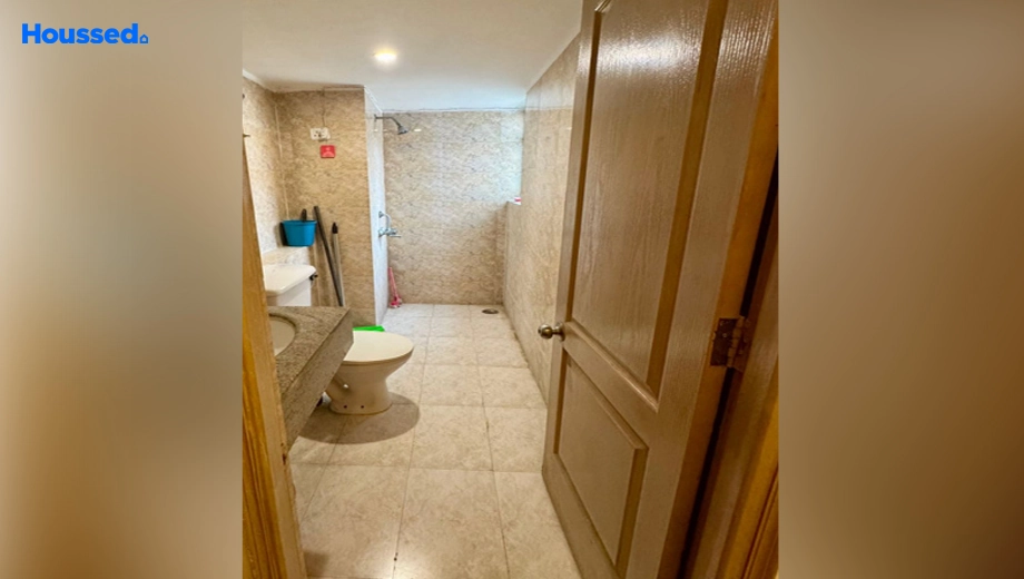 Project Image of 2.5 BHK Flat for Resale in Paras Seasons, Sector 168 - Image 167303