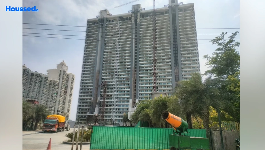 Project Image of 4 BHK Flat for Resale in Gulshan Dynasty, Sector 144 - Image 167490