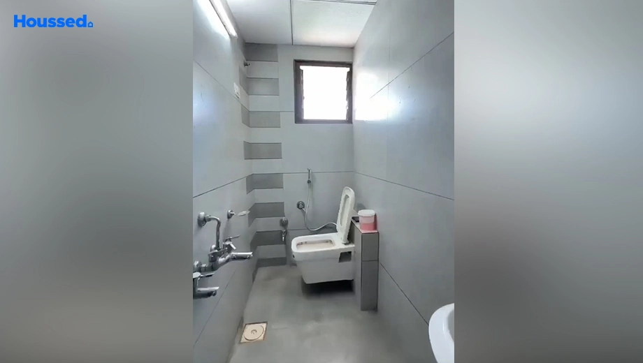 Project Image of 3 BHK Flat for Resale in Raj Tilak Apartment, City Light - Image 167559