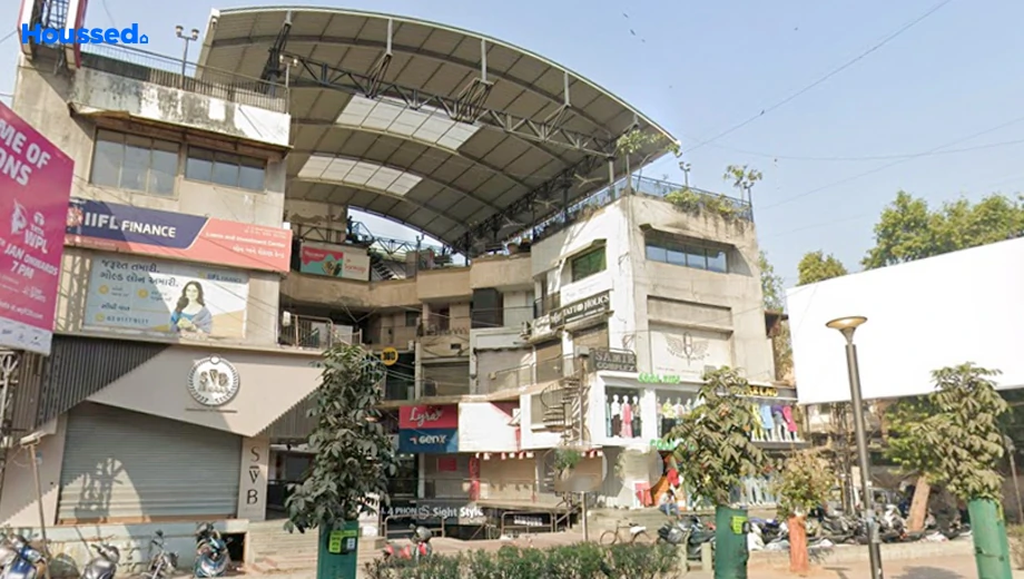 Project Image of Shop & Showroom for Resale in Samir Complex, CG Road - Image 167762
