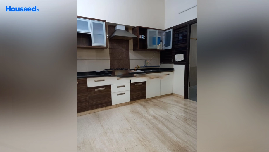 Project Image of 3 BHK Furnished Flat for Rent in Shaligram Flora, Thaltej - Image 169216
