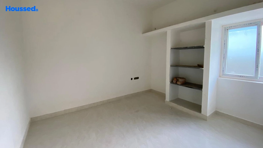 Project Image of 2 BHK Flat for Resale in Lakshya Apartment, Perungudi - Image 169456