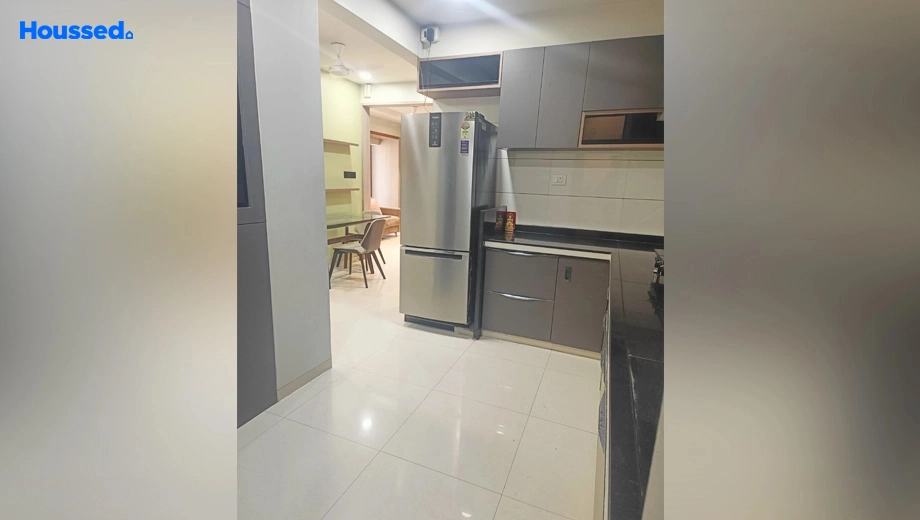 Project Image of 2 BHK Flat for Resale in Palanpur, Surat - Image 170601