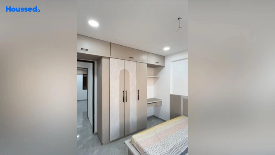 Project Image of 2 BHK Flat for Resale in Shaligram Heights Althan, Surat - Image 170551