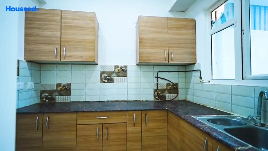 Project Image of 2 BHK Flat for Resale in Gaur City 2 14th Avenue Noida Extention, Greater Noida - Image 170531