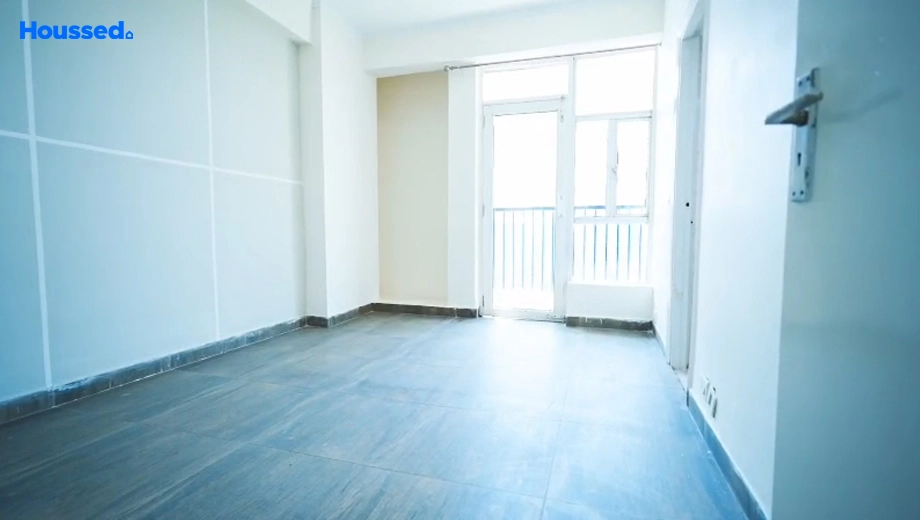 Project Image of 2 BHK Flat for Resale in Gaur City 5th Avenue, Chi 4 - Image 170753